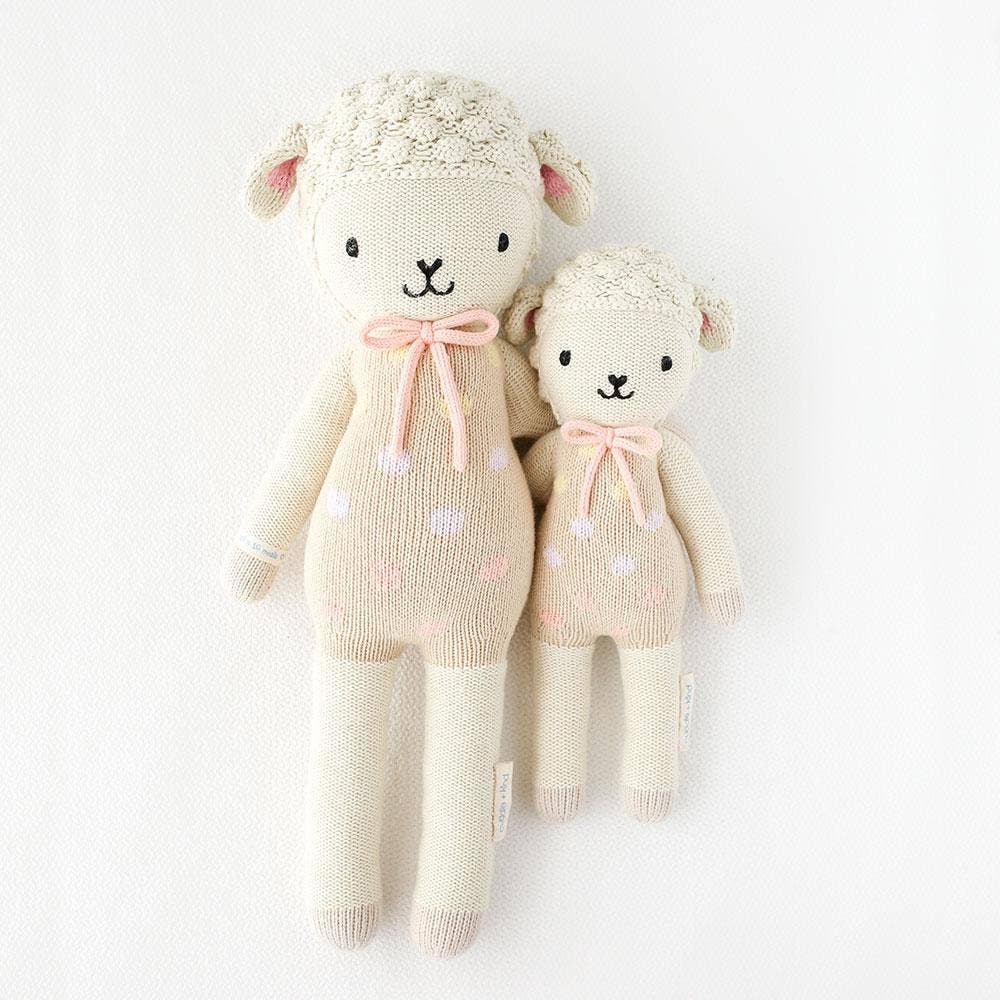 Lucy the lamb (pastel), gives 10 meals: Little - 13"