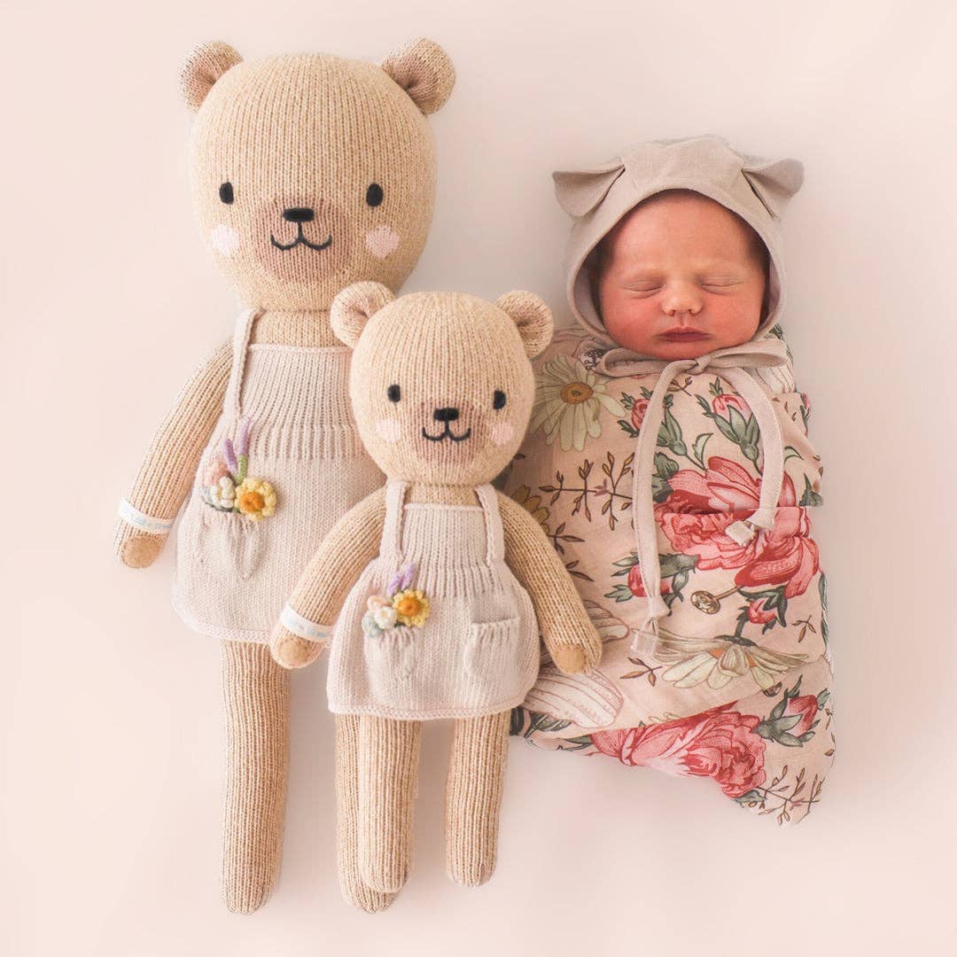 Goldie the honey bear, gives 10 meals: Regular - 20"