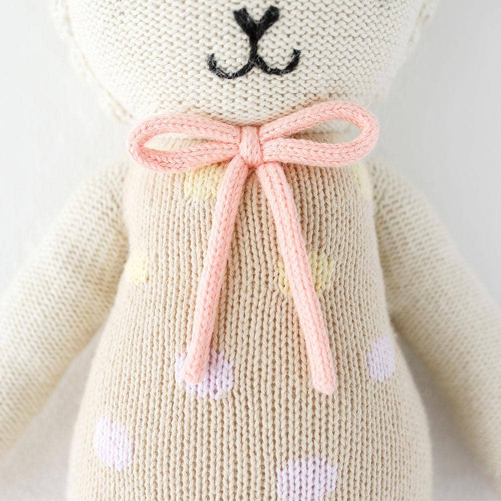 Lucy the lamb (pastel), gives 10 meals: Little - 13"
