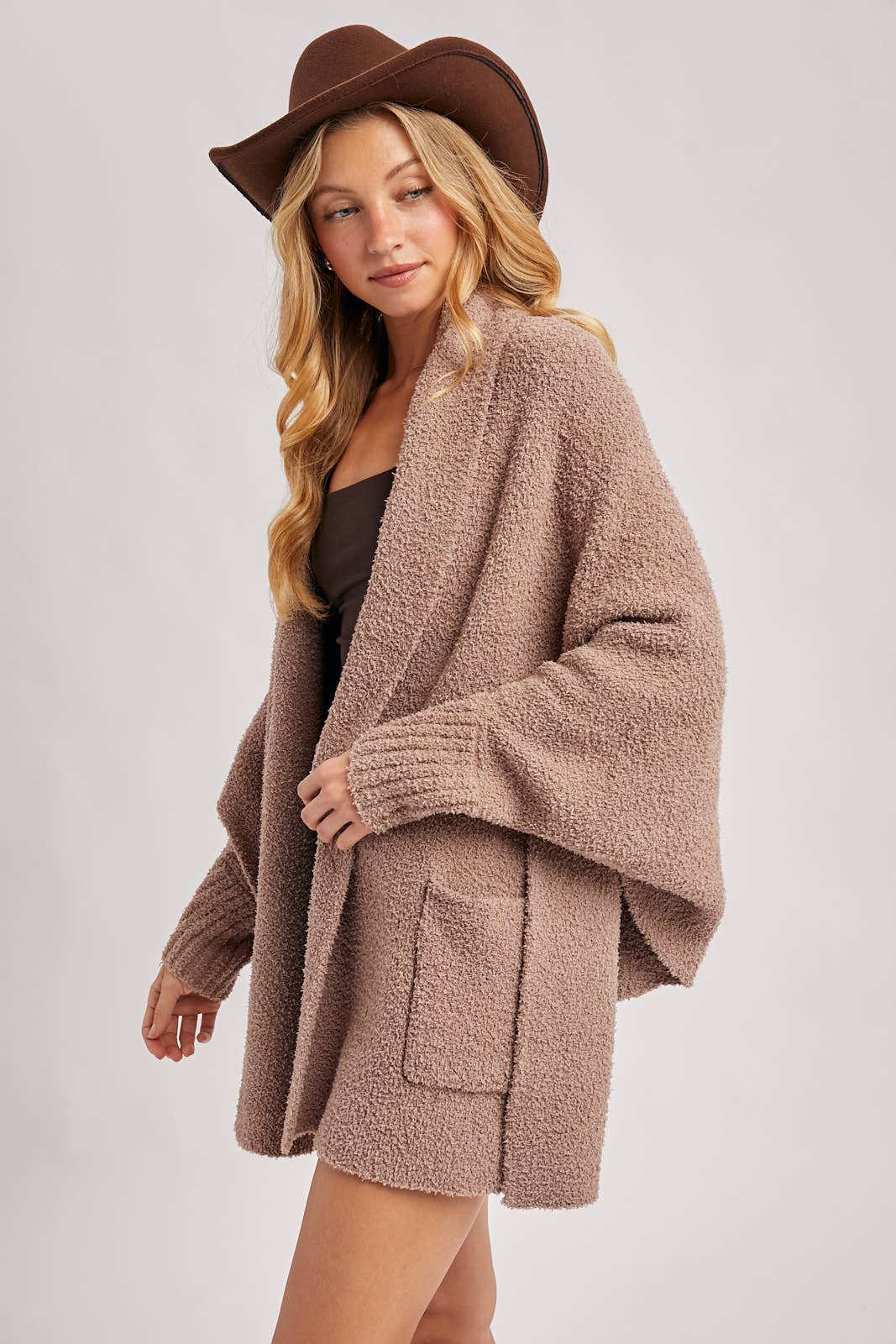 OPEN FRONT BLANKET WRAP BOUCLE KNIT SWEATER CARDIGAN: LATTE / One Size