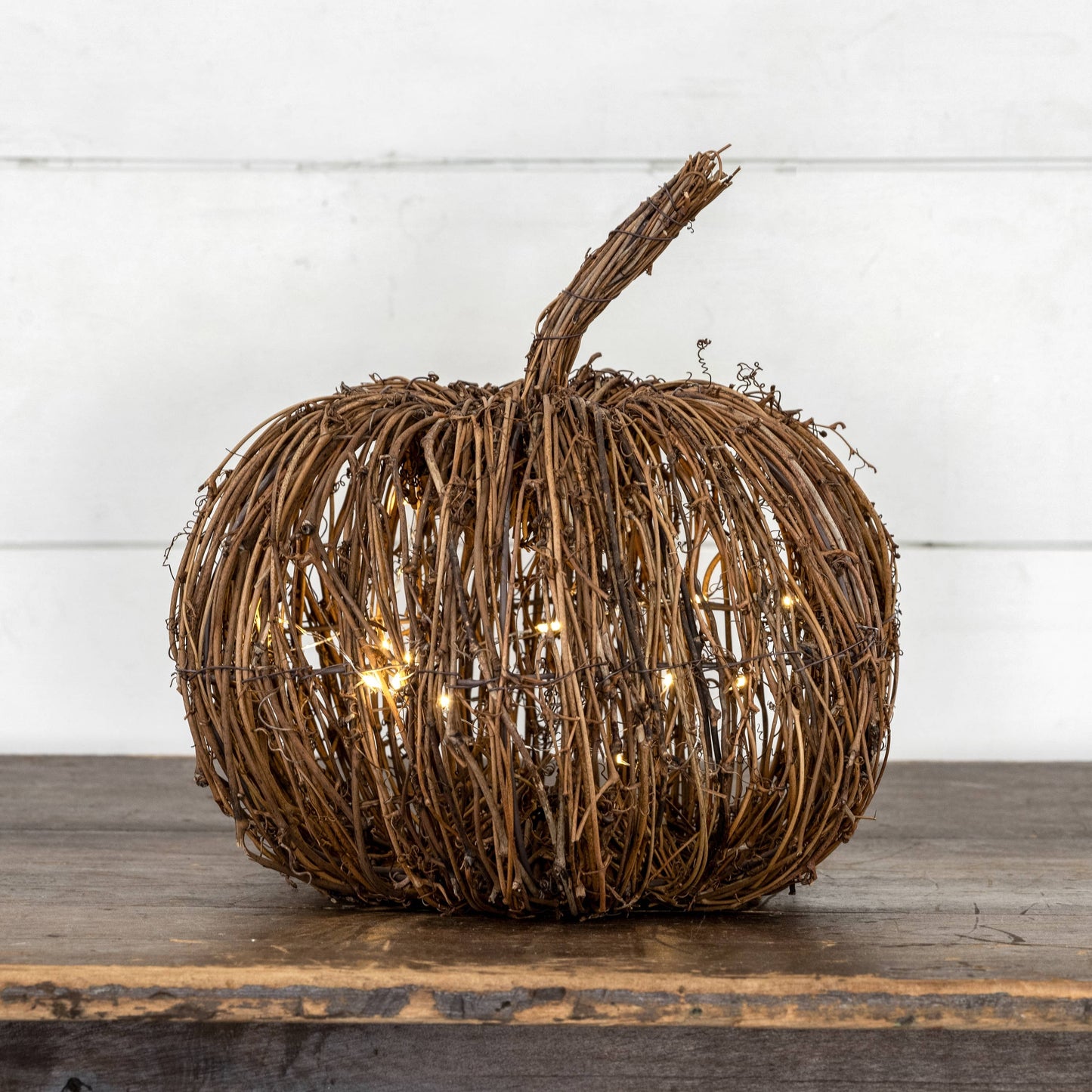 11.5" LIGHTED RATTAN PUMPKIN