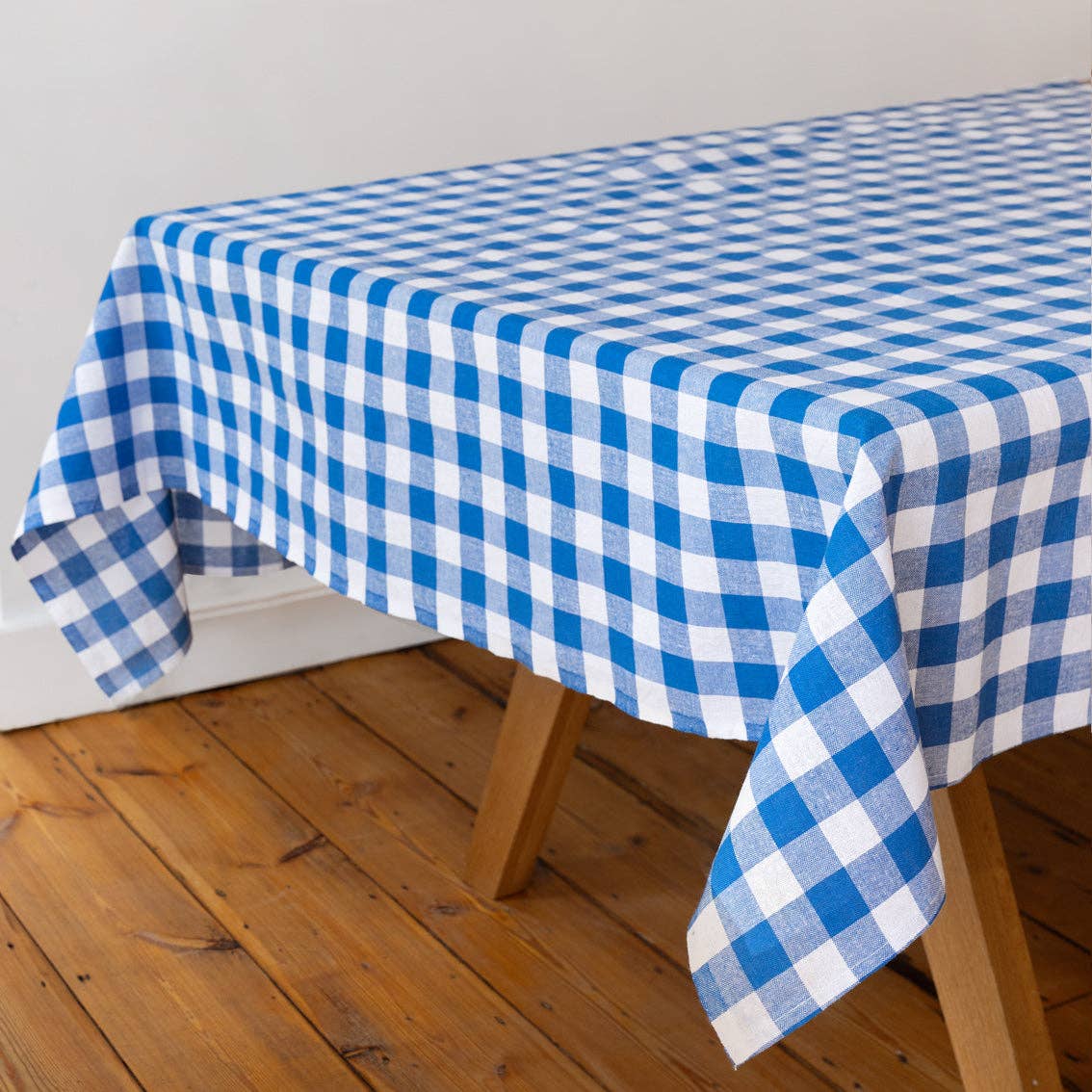 Blue & White Gingham Tablecloth | Tableware |