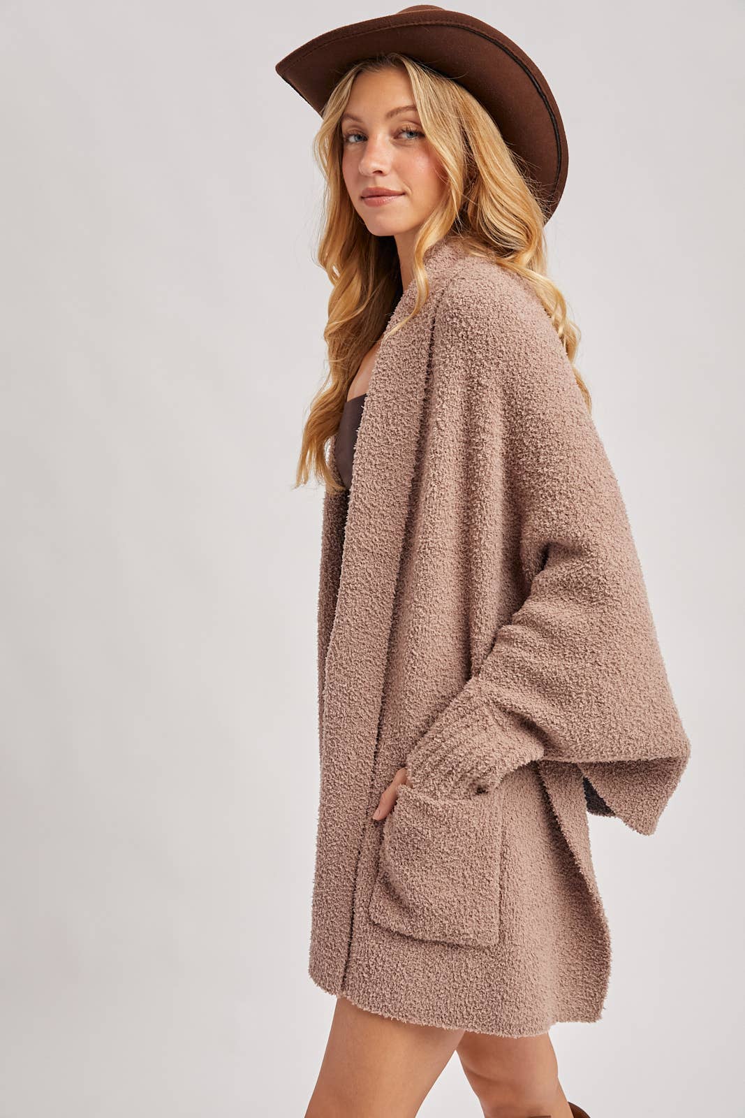 OPEN FRONT BLANKET WRAP BOUCLE KNIT SWEATER CARDIGAN: ESPRESSO / One Size