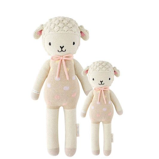 Lucy the lamb (pastel), gives 10 meals: Little - 13"