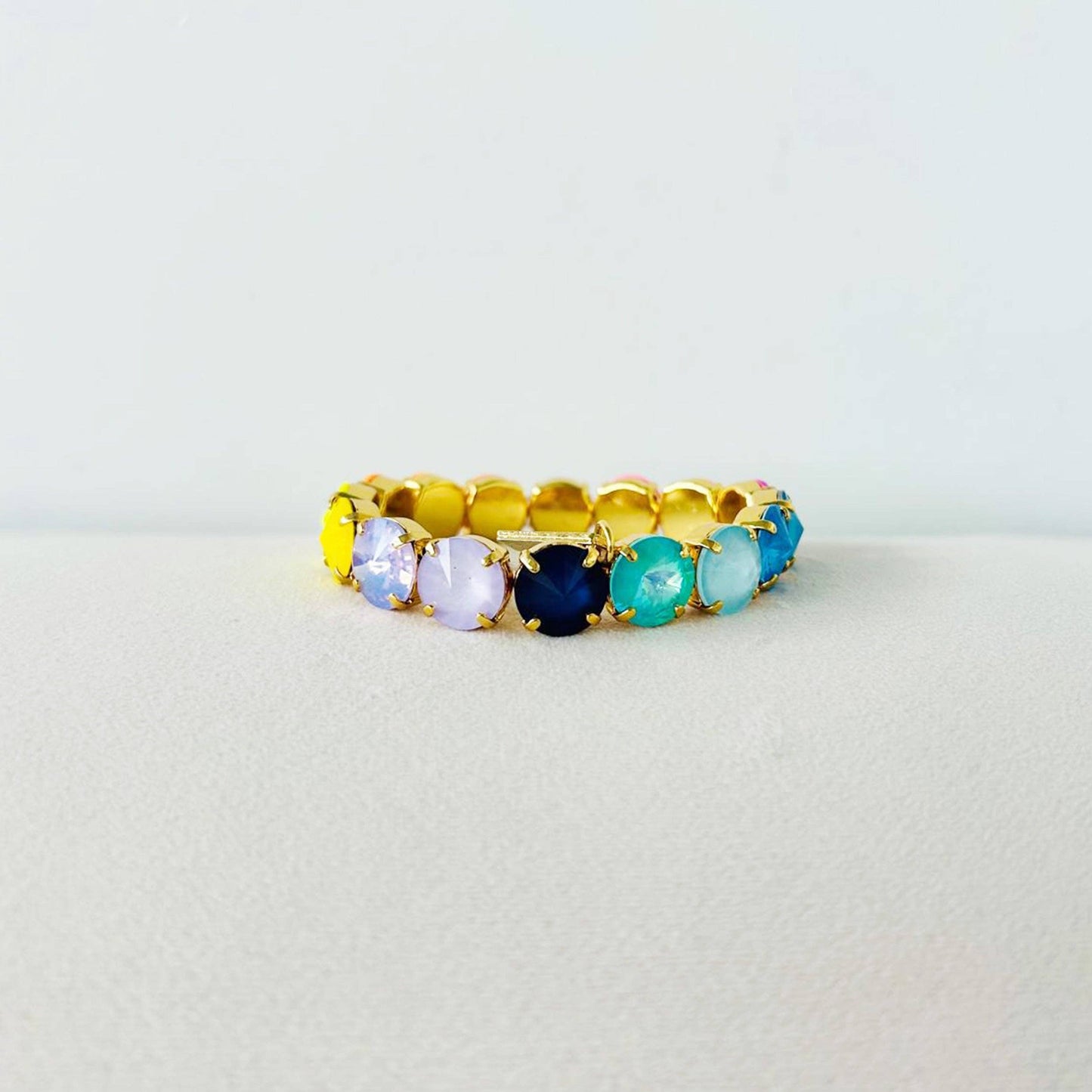 Croatia Stretch Bracelet in Mixes: Watermelon / Medium
