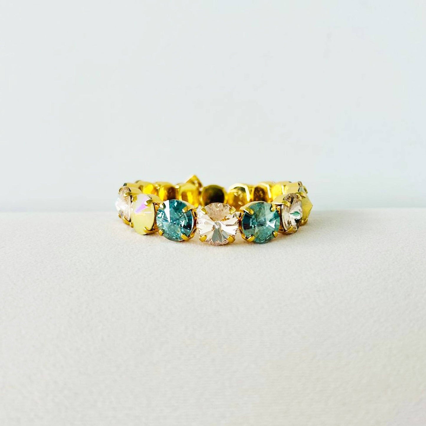 Croatia Stretch Bracelet in Mixes: Watermelon / Medium