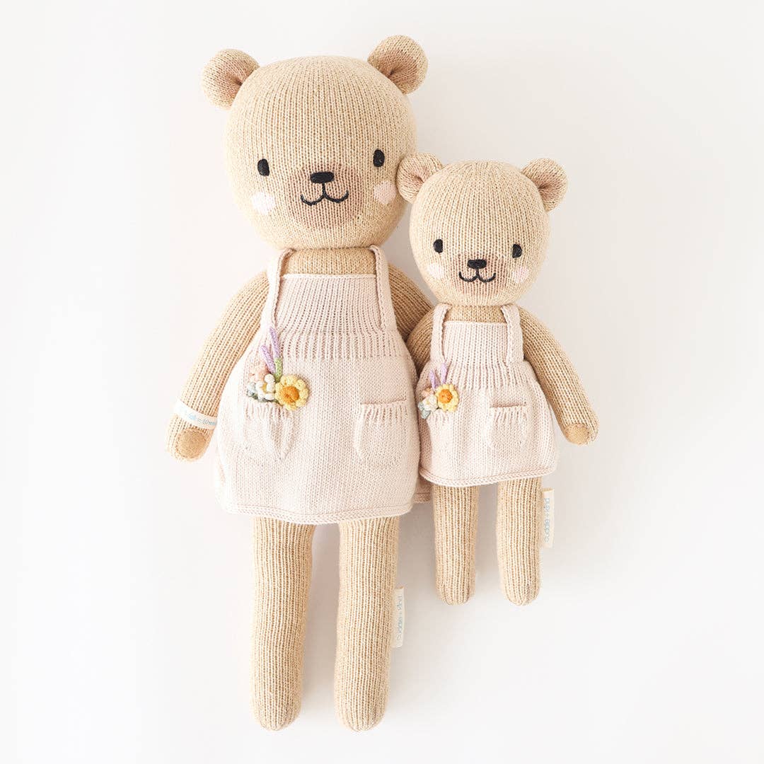 Goldie the honey bear, gives 10 meals: Regular - 20"
