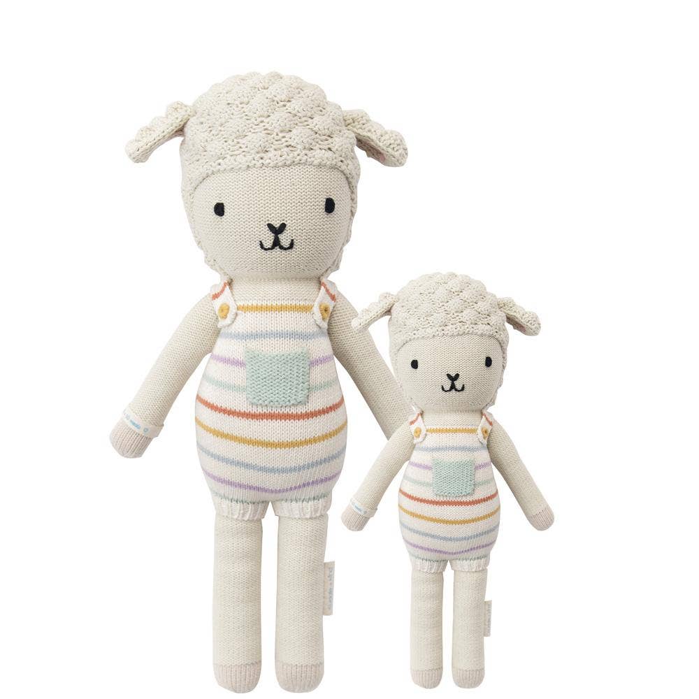 Avery the lamb, gives 10 meals: Regular - 20"