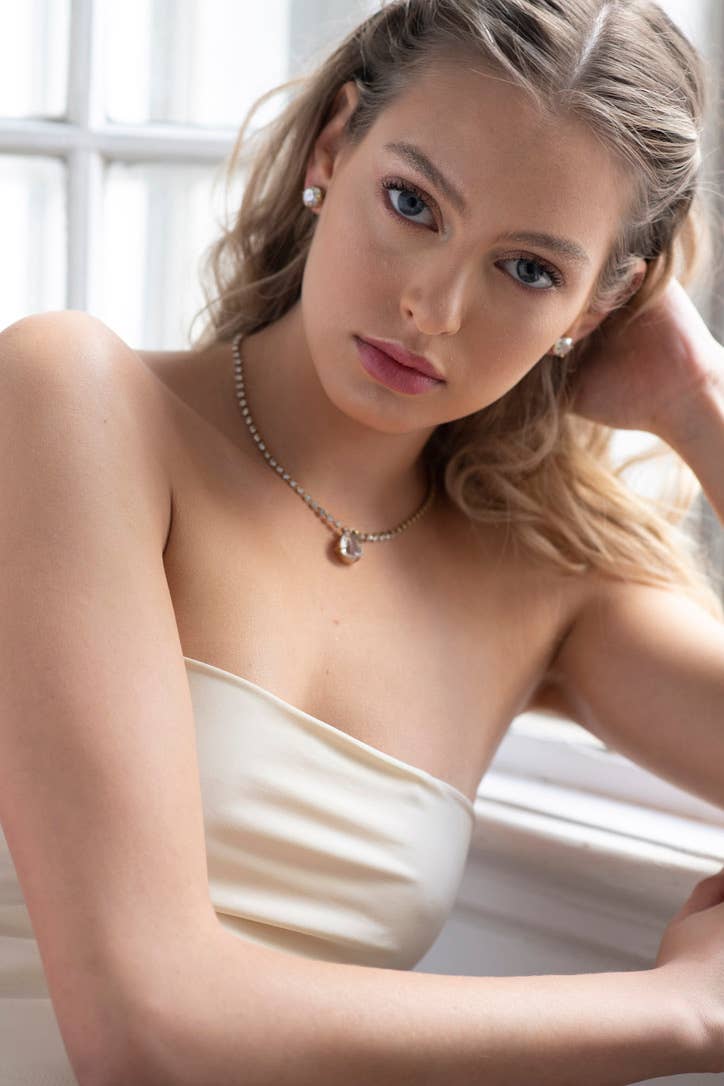 Milli Necklace: Clear
