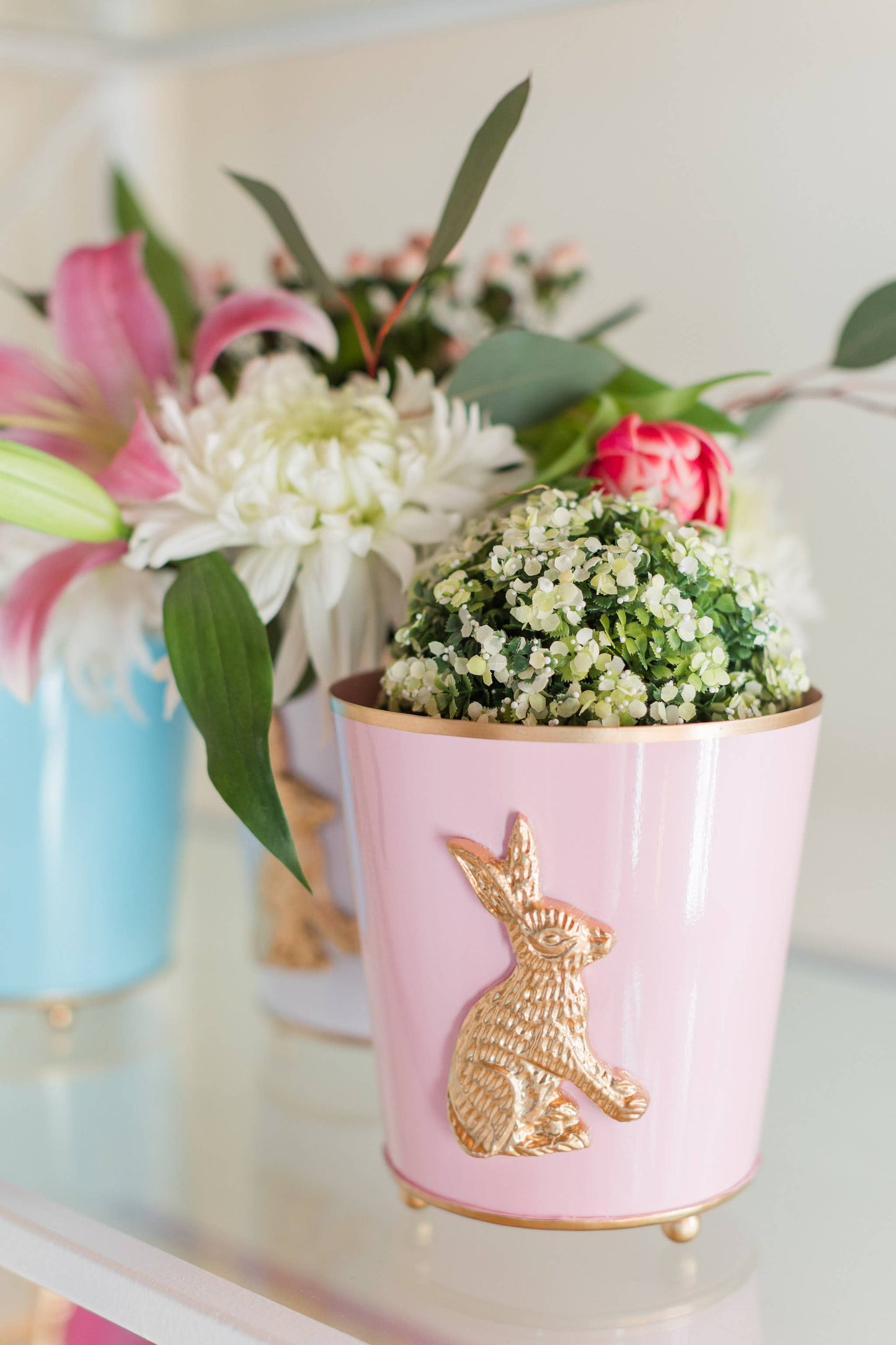 Regency Rabbit Round Cachepot Planter 6: Pistachio