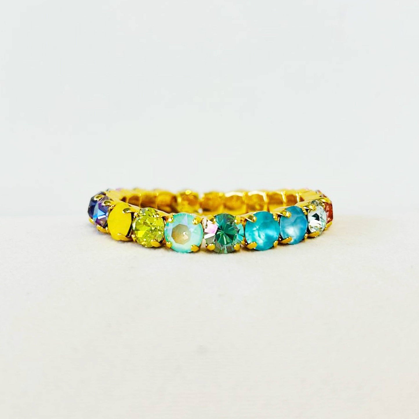 Oakland Stretch Bracelet in Mixes: Candy Kisses / Small